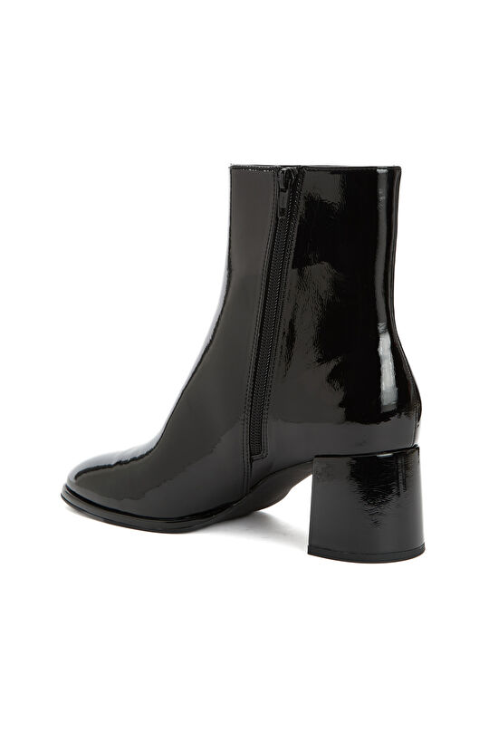 Siyah Parlak Kadın Bot