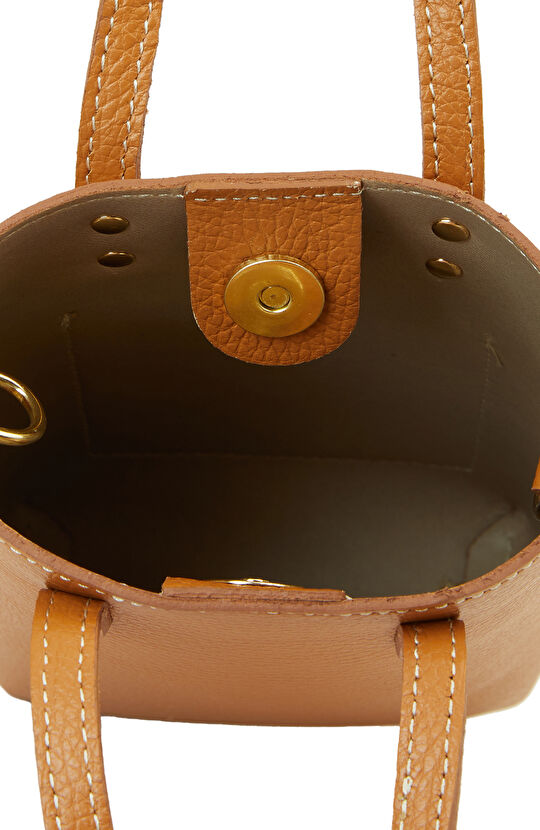 Taba Desenli Kadın Deri Postacı Çantası