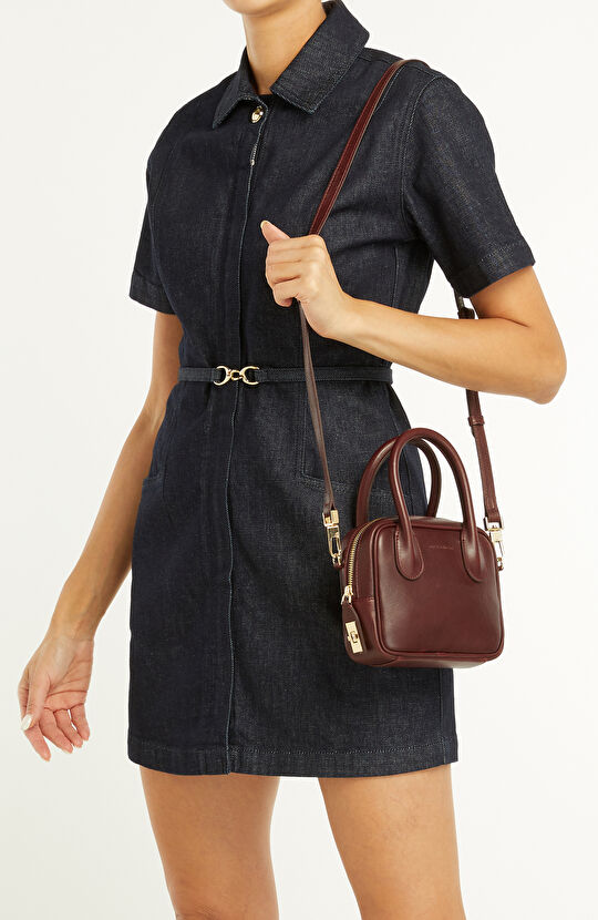 Bordo Kadın Deri Postacı Çantası