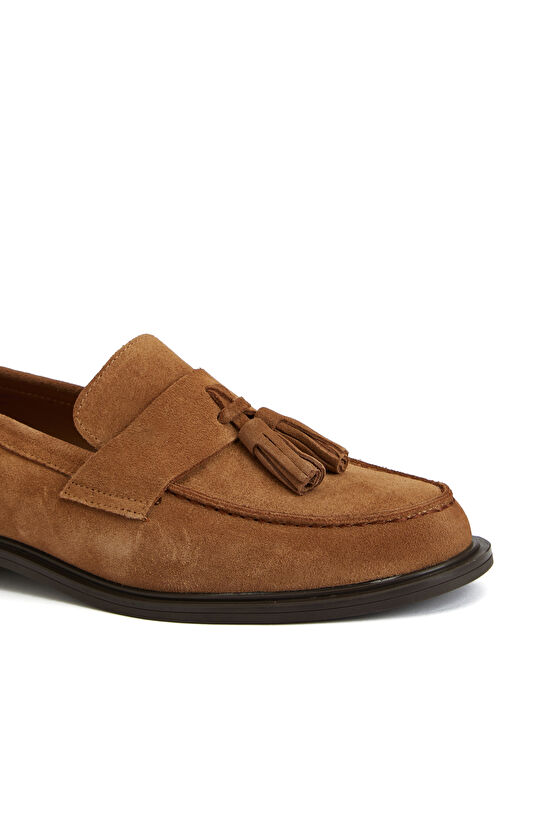 Tütün Püskül Detaylı Kadın Süet Deri Loafer