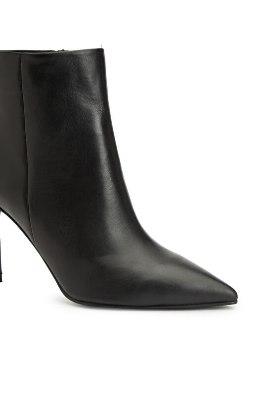 Siyah Kadın Deri Bot