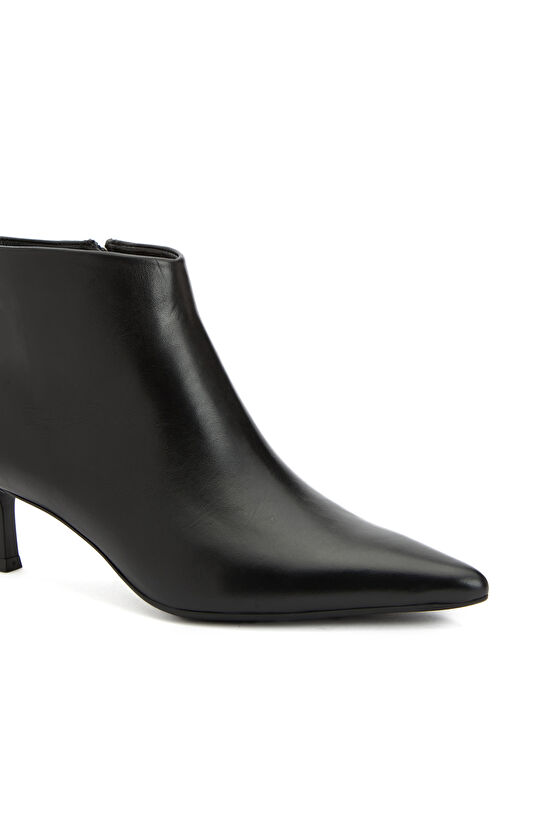 Siyah Kadın Deri Bot