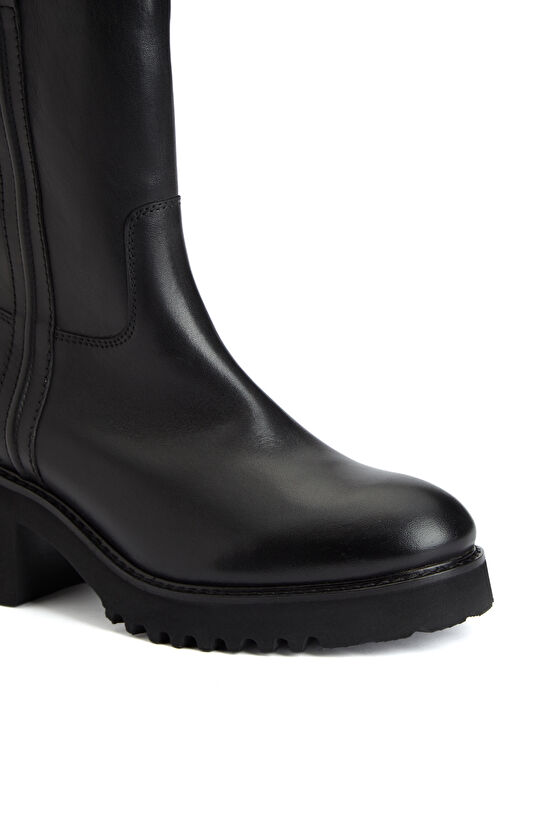 Siyah Fermuarlı Kadın Deri Bot