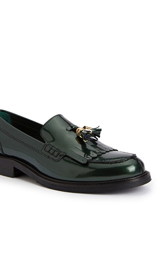 Yeşil Kadın Püsküllü Rugan Deri Loafer