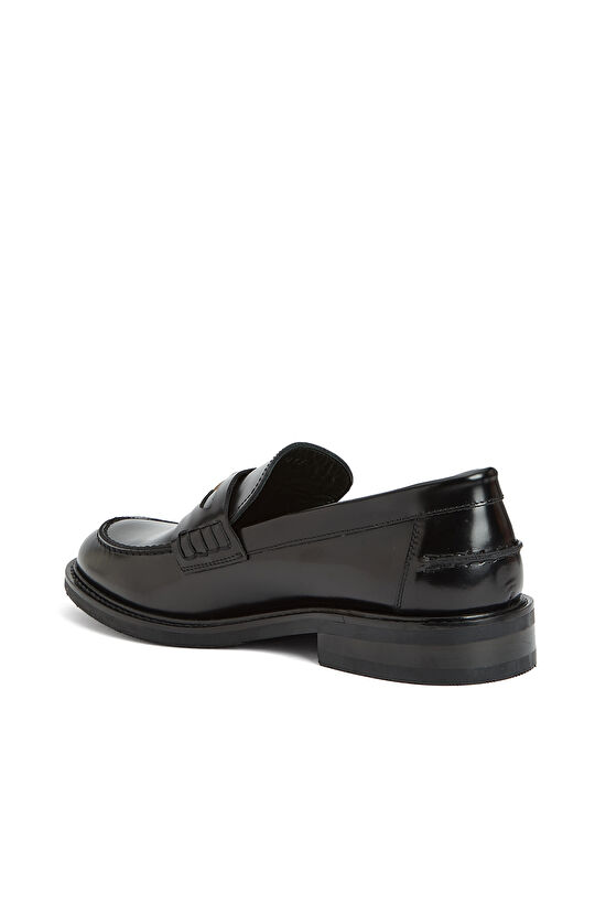 Siyah Kadın Tokalı Rugan Deri Loafer