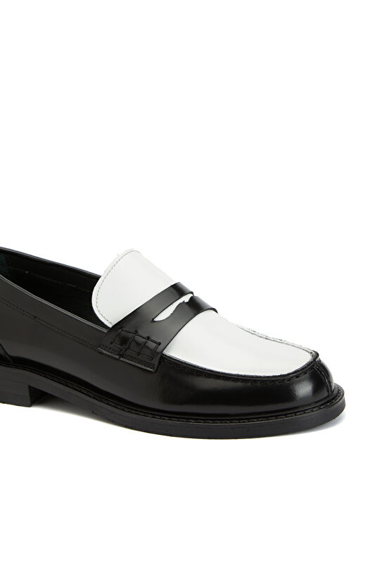 Siyah Beyaz Kadın Deri Loafer