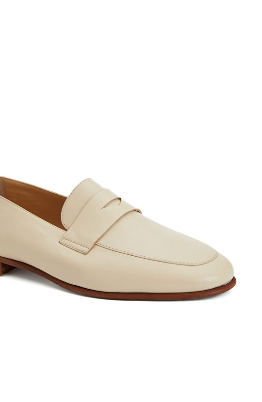 Nude Kuşak Detaylı Kadın Deri Loafer