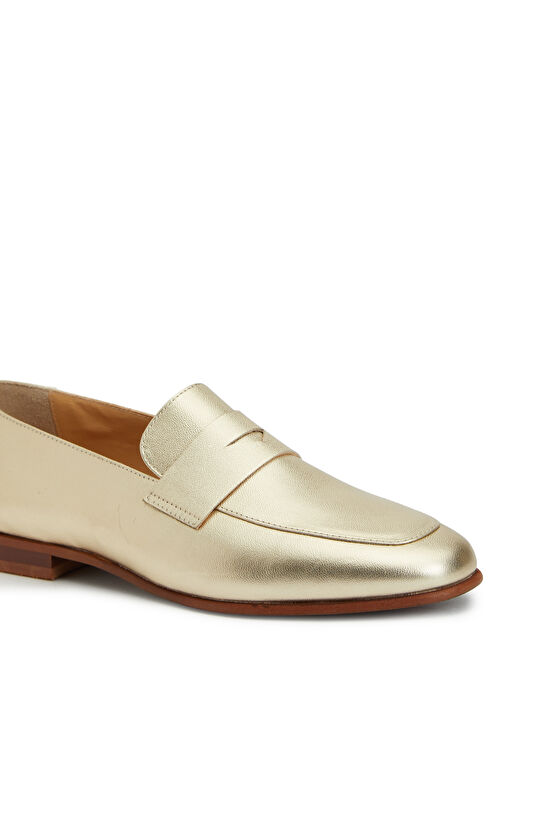 Gold Kuşak Detaylı Kadın Deri Loafer