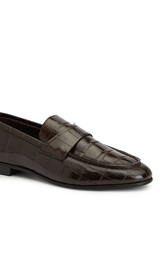 Kahverengi Kroko Desenli Kadın Deri Loafer
