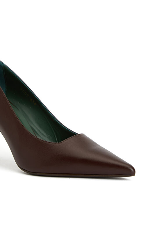 Kahverengi Deri Topuklu Ayakkabı