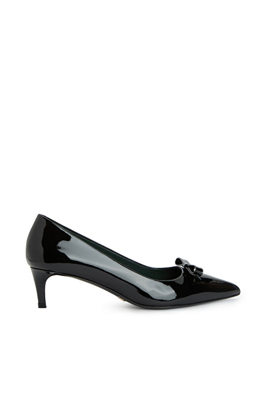 Siyah Rugan Deri Topuklu Ayakkabı