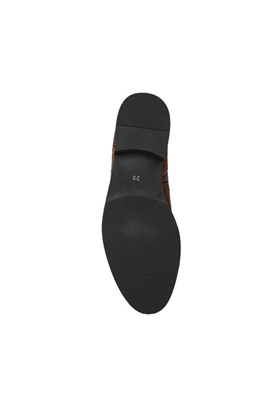 Kahverengi Toka Detaylı Kadın Deri Bot