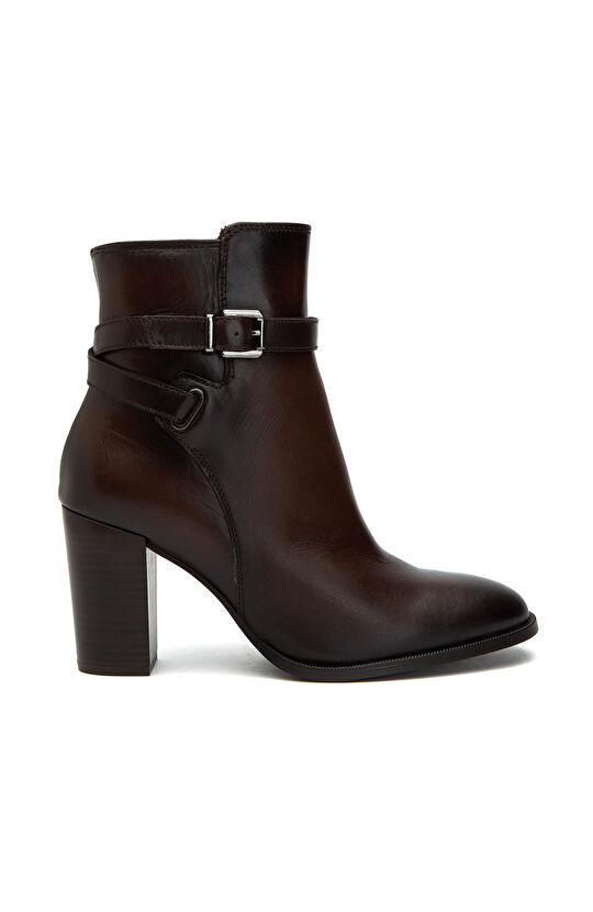 Kahverengi Kemer Detaylı Kadın Deri Bot