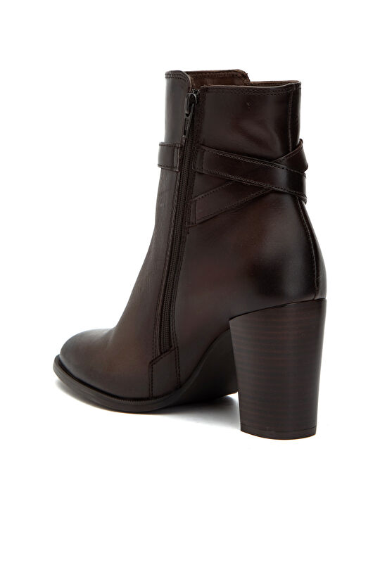 Kahverengi Kemer Detaylı Kadın Deri Bot