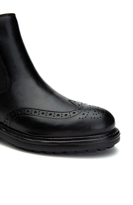 Siyah Zımbalı Lastikli Kadın Deri Bot