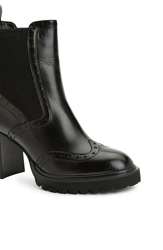 Siyah Kadın Topuklu Chelsea Deri Bot