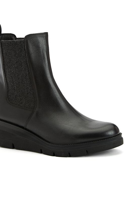 Siyah Kadın Deri Bot