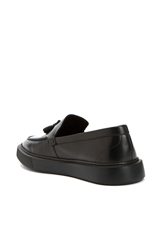Siyah Püskül Detaylı Erkek Deri Loafer