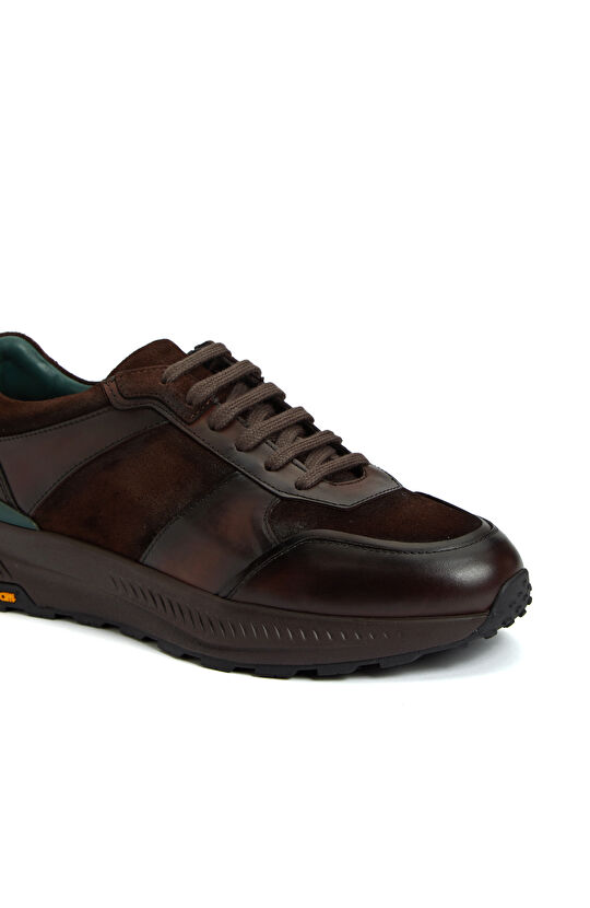 Kahverengi Vibram Taban Detaylı Erkek Deri Sneaker