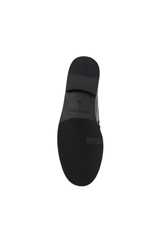 Siyah Püskül Detaylı Kadın Deri Loafer