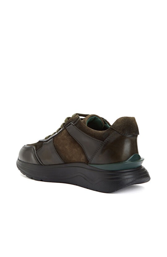 Haki Vibram Taban Özellikli Kadın Deri Sneaker