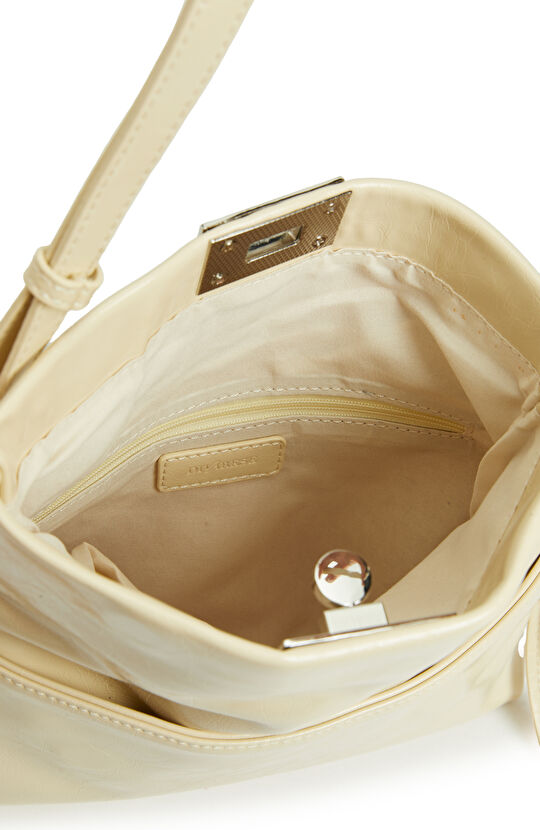 Sarı Kilit Detaylı Kadın Deri Çanta