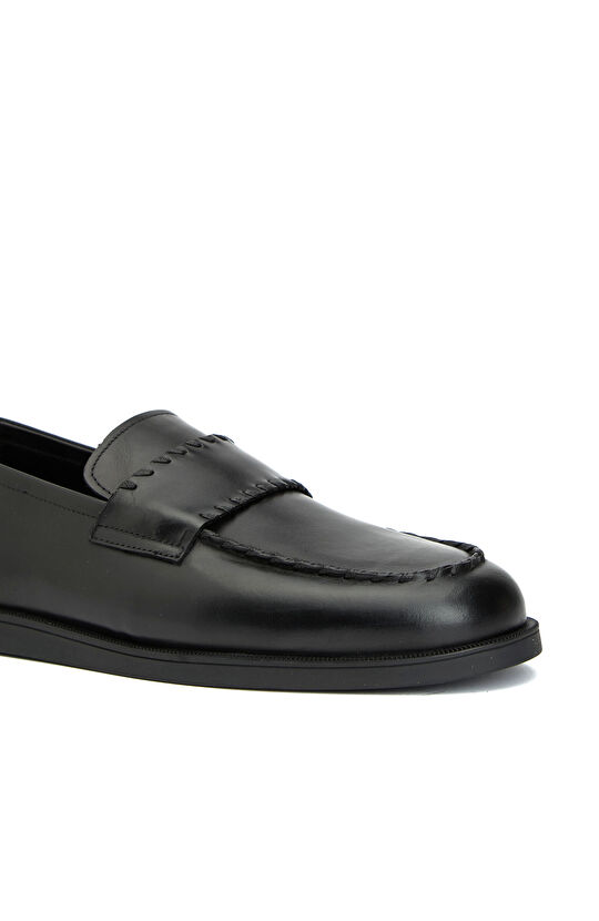 Siyah Saraç Detaylı Erkek Deri Loafer