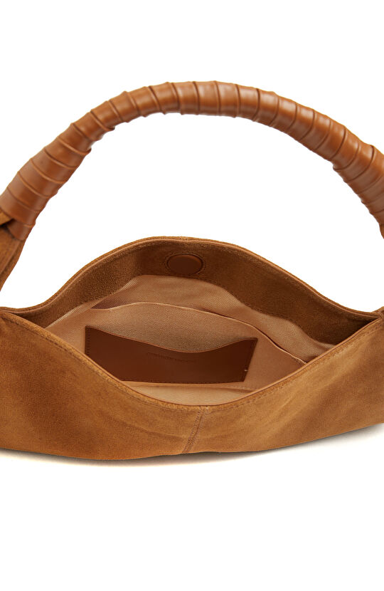 Taba Saraç Detaylı Kadın Süet Çanta