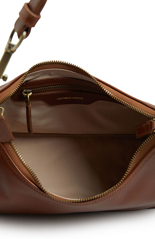 Taba Cep Detaylı Kadın Deri Çanta