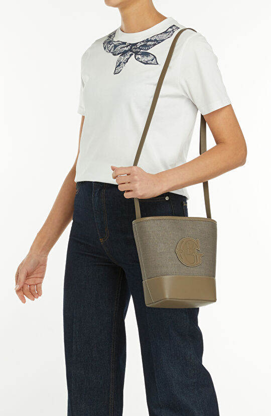 Vizon Logo Detaylı Kadın Kanvas Çanta