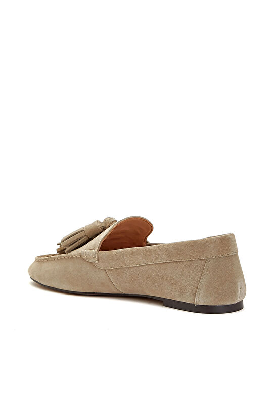 Taş Püsküllü Kadın Süet Loafer