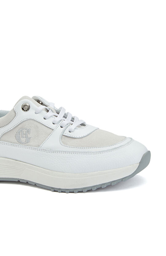 Beyaz Nakış Detaylı Kadın Deri Sneaker