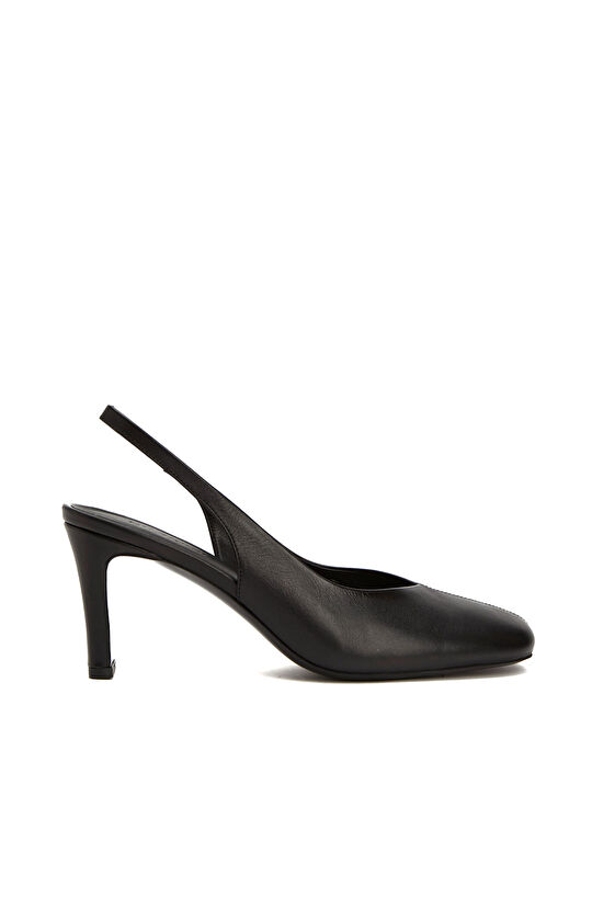Black Shoes