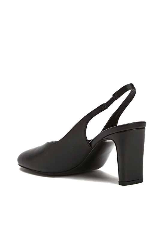 Black Shoes