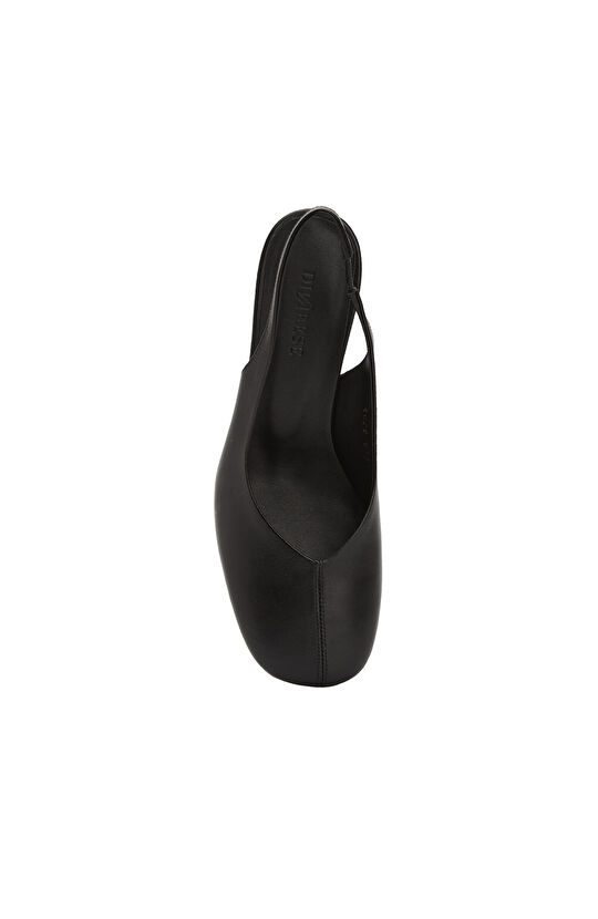 Black Shoes