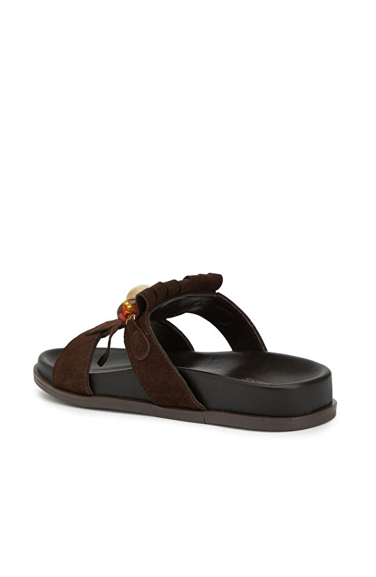 Kahverengi Aksesuar Detaylı Kadın Deri Terlik