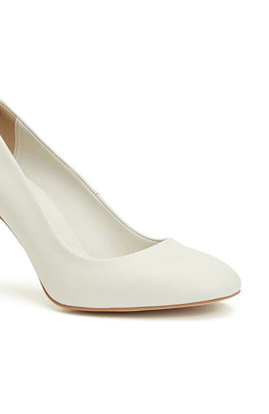 Kırık Beyaz Deri Stiletto