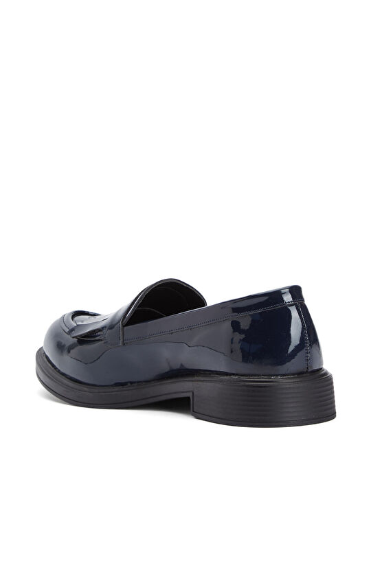 Lacivert Püskül Detaylı Tokalı Kadın Loafer
