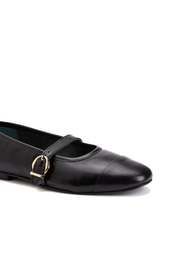 Black Buckle Detailed Women's Leather Ballet Flats