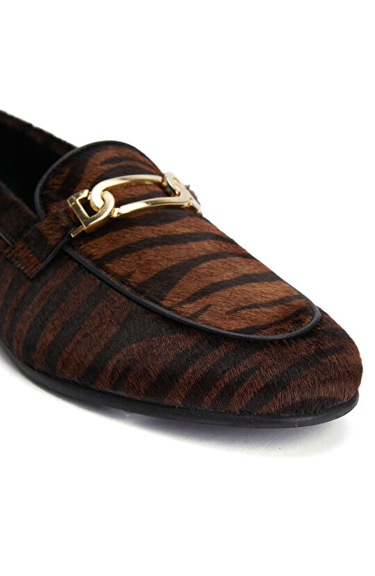 Siyah Zebra Desenli Kadın Deri Loafer