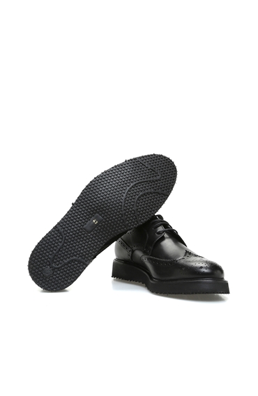 Siyah Delik Dokulu Erkek Deri Ayakkabı