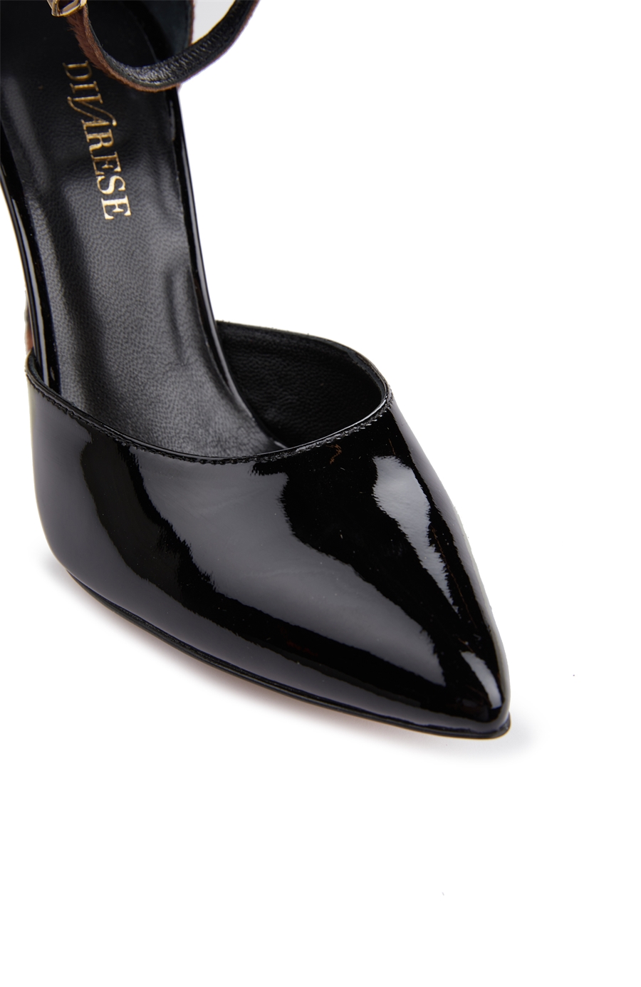 Siyah Desen Detaylı Kadın Topuklu Ayakkabı