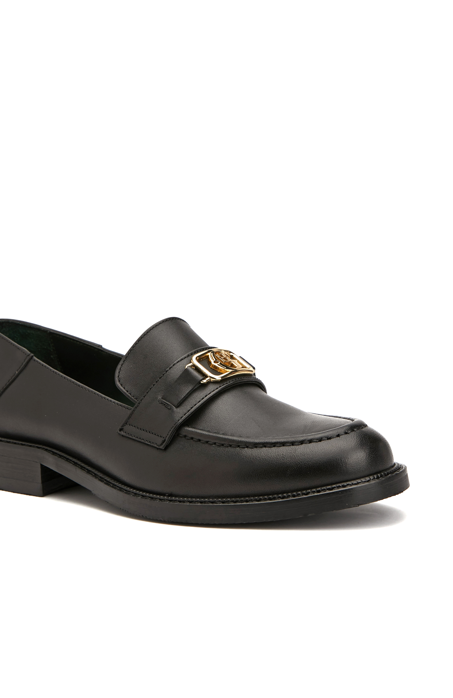 Siyah Metal Tokalı Kadın Deri Loafer