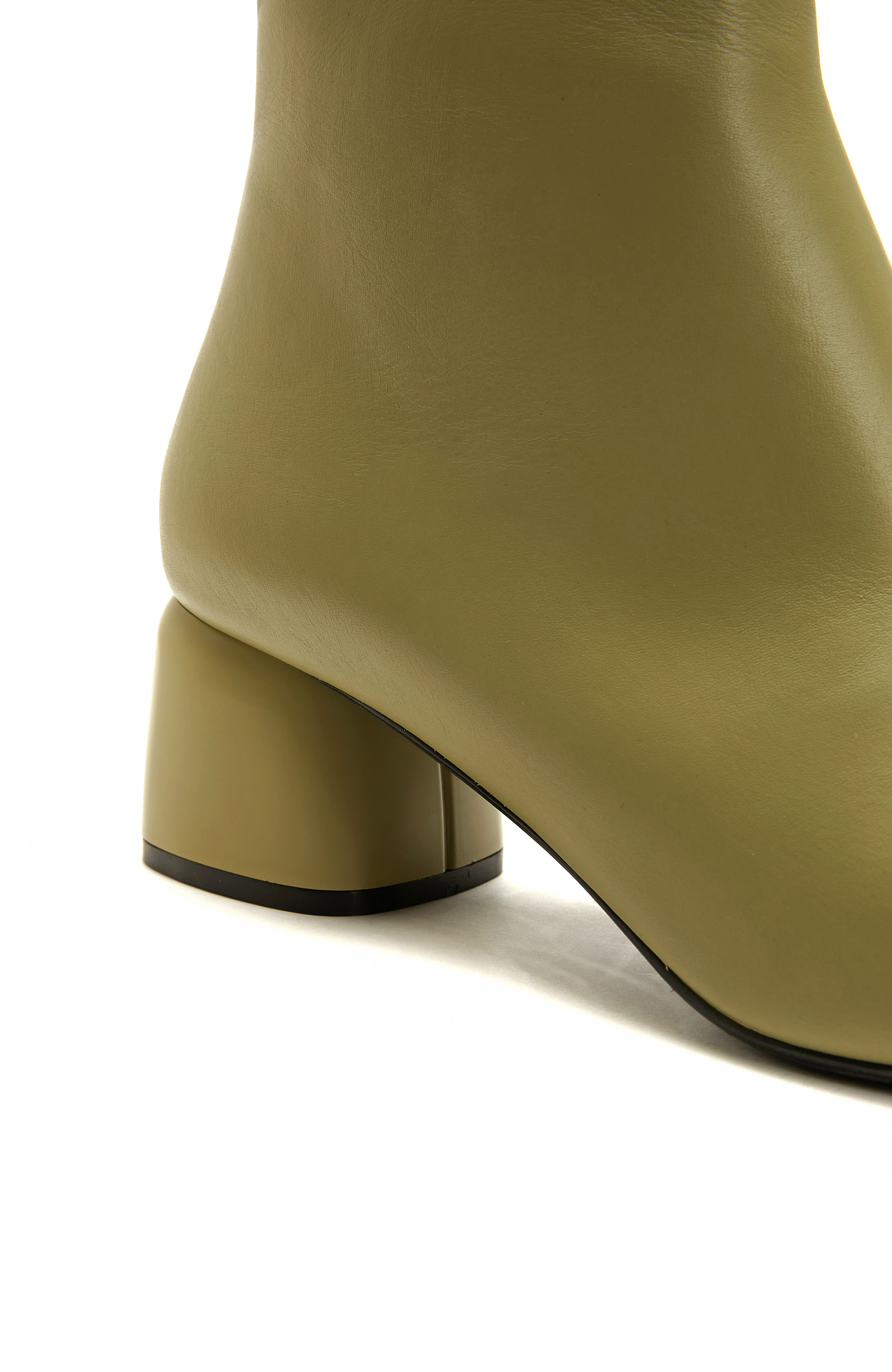 Olive Kadın Deri Bot