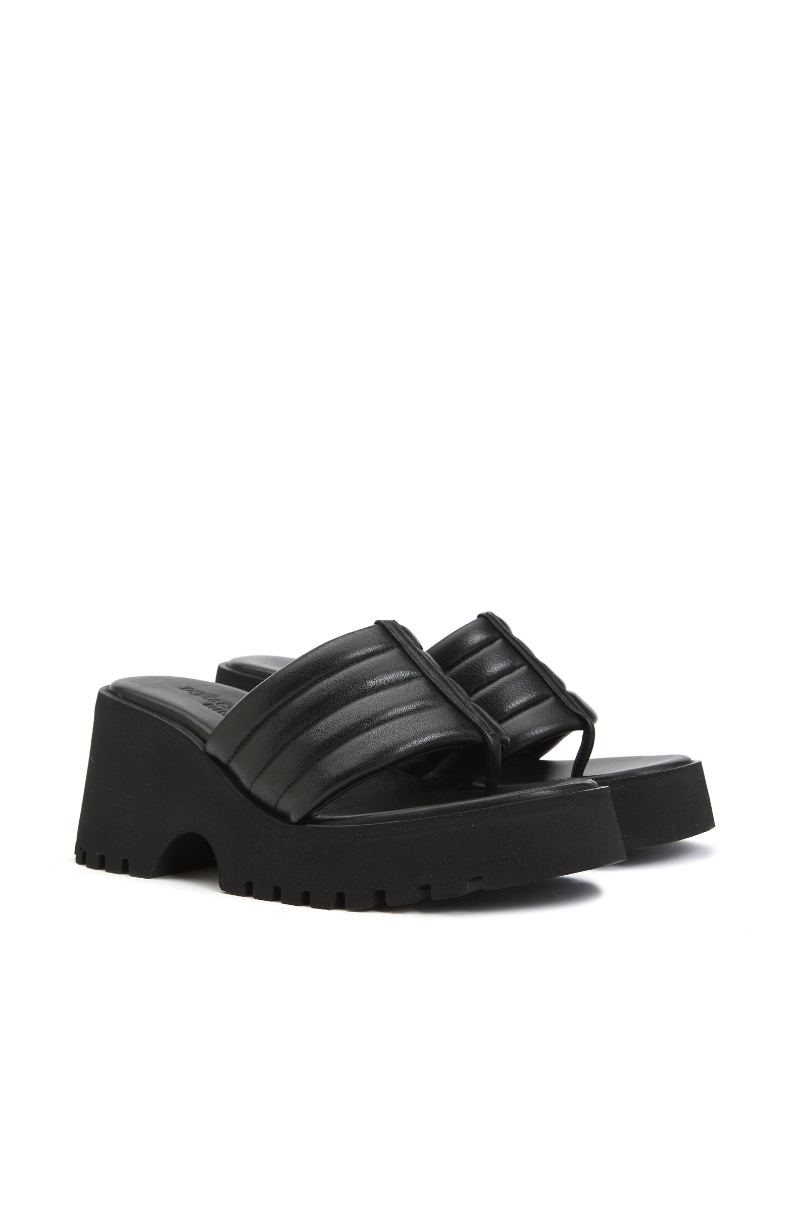 Siyah Kadın Deri Terlik