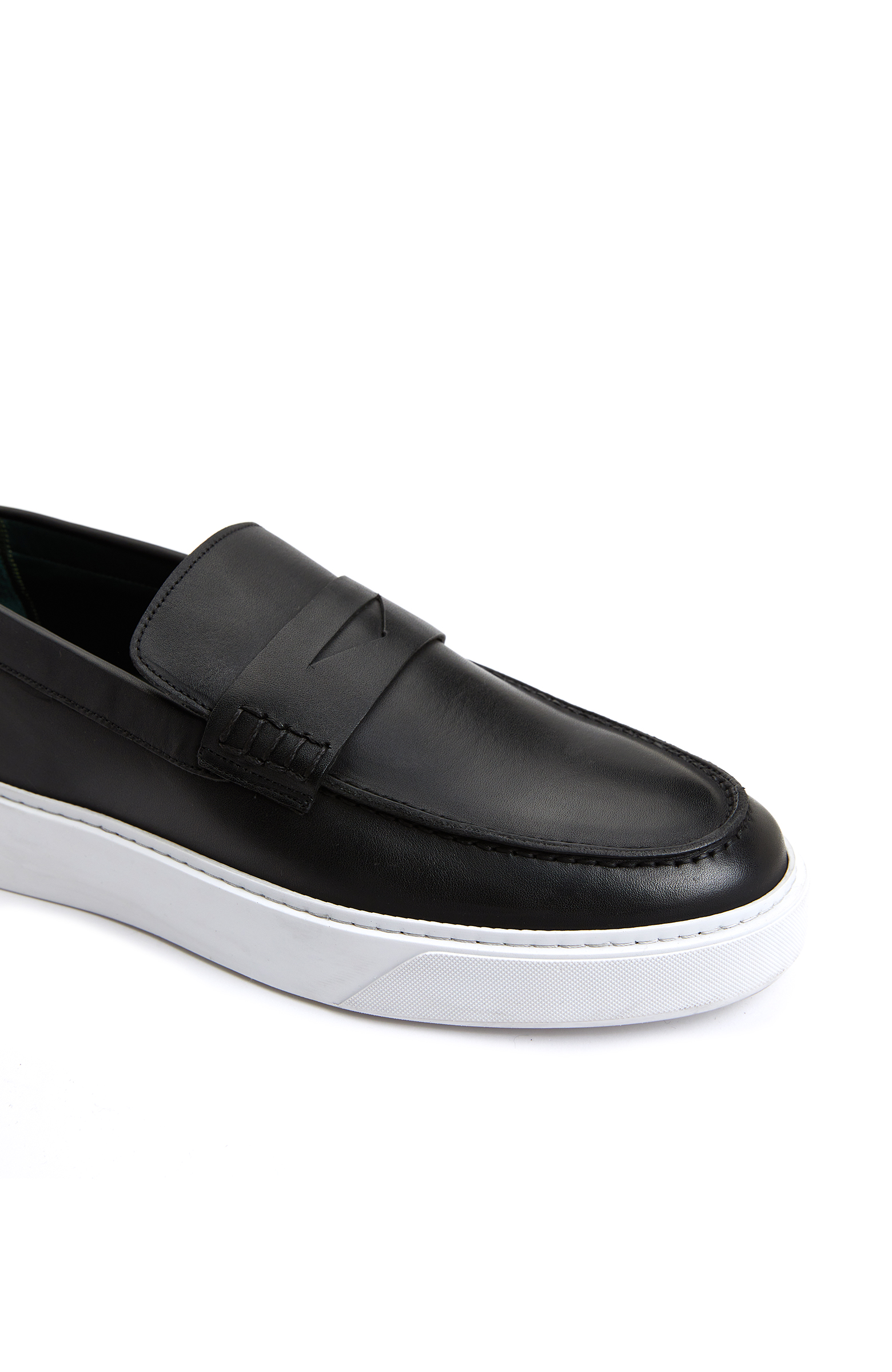 Siyah Bant Detaylı Erkek Deri Loafer