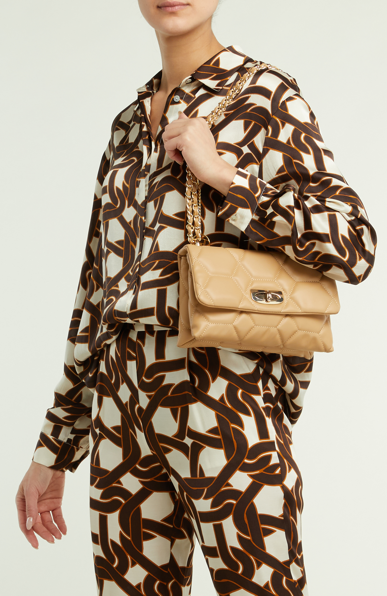 Nude Kapitoneli Kadın Omuz Çantası