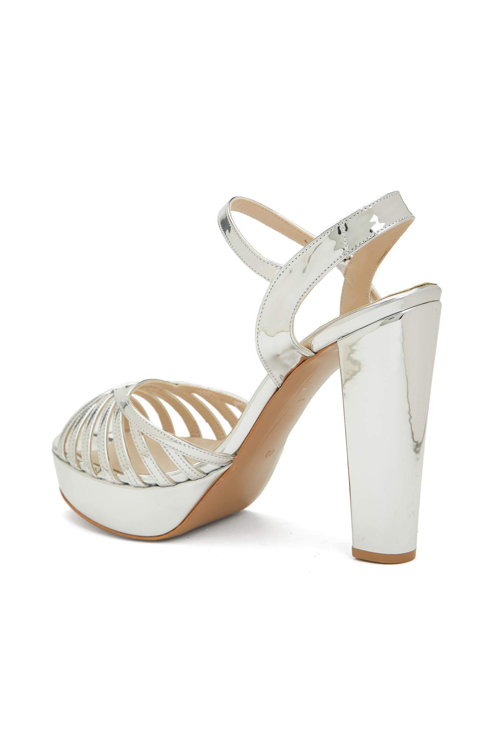 Silver Kadın Parlak Deri Sandalet