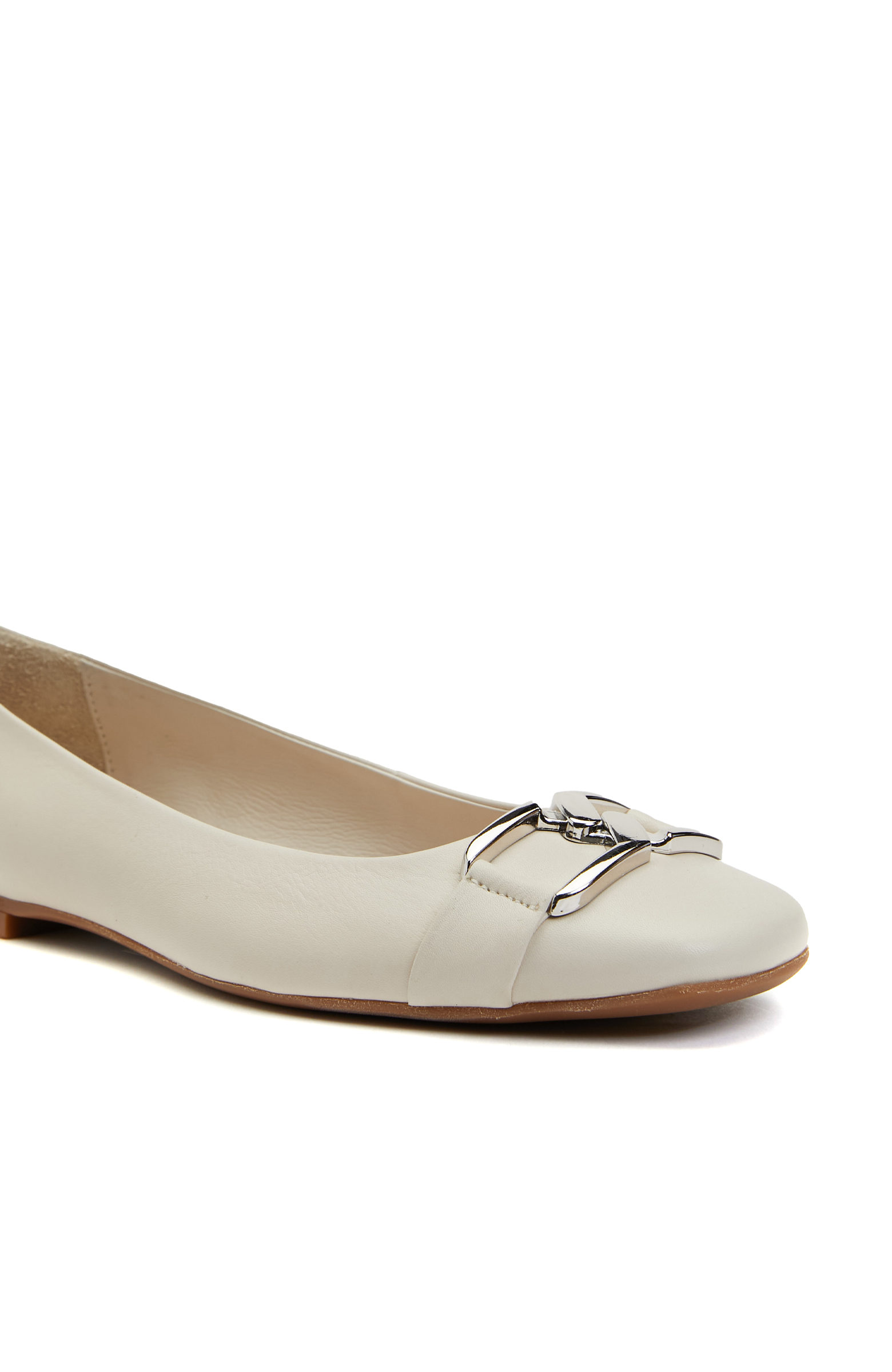 Kırık Beyaz Deri Babet