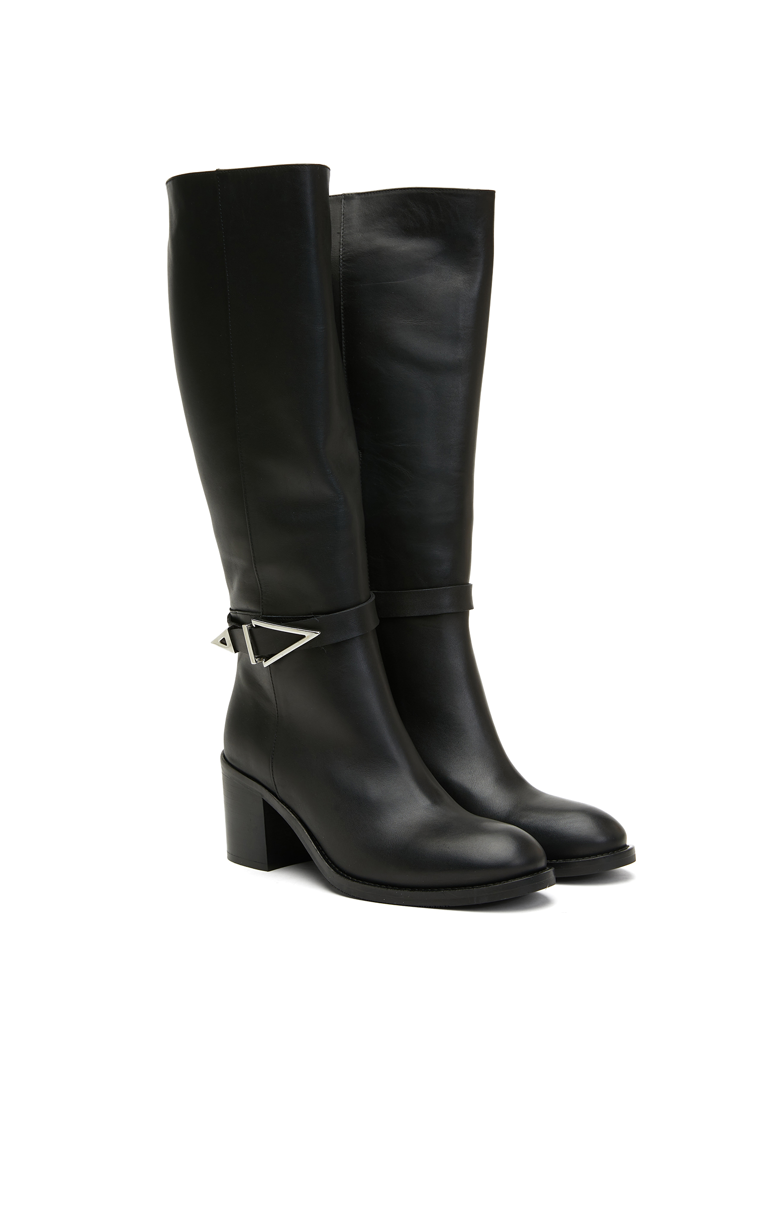 Toka Detaylı Kadın Deri Çizme